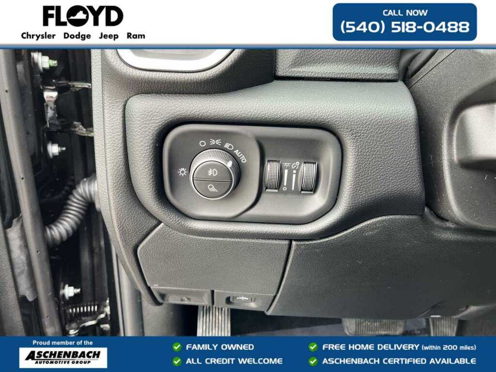 2026 Ram 3500 Laramie Crew Cab 4x4 8' Box
