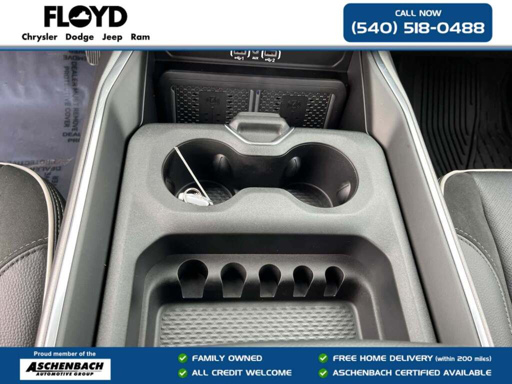 2026 Ram 3500 Laramie Crew Cab 4x4 8' Box