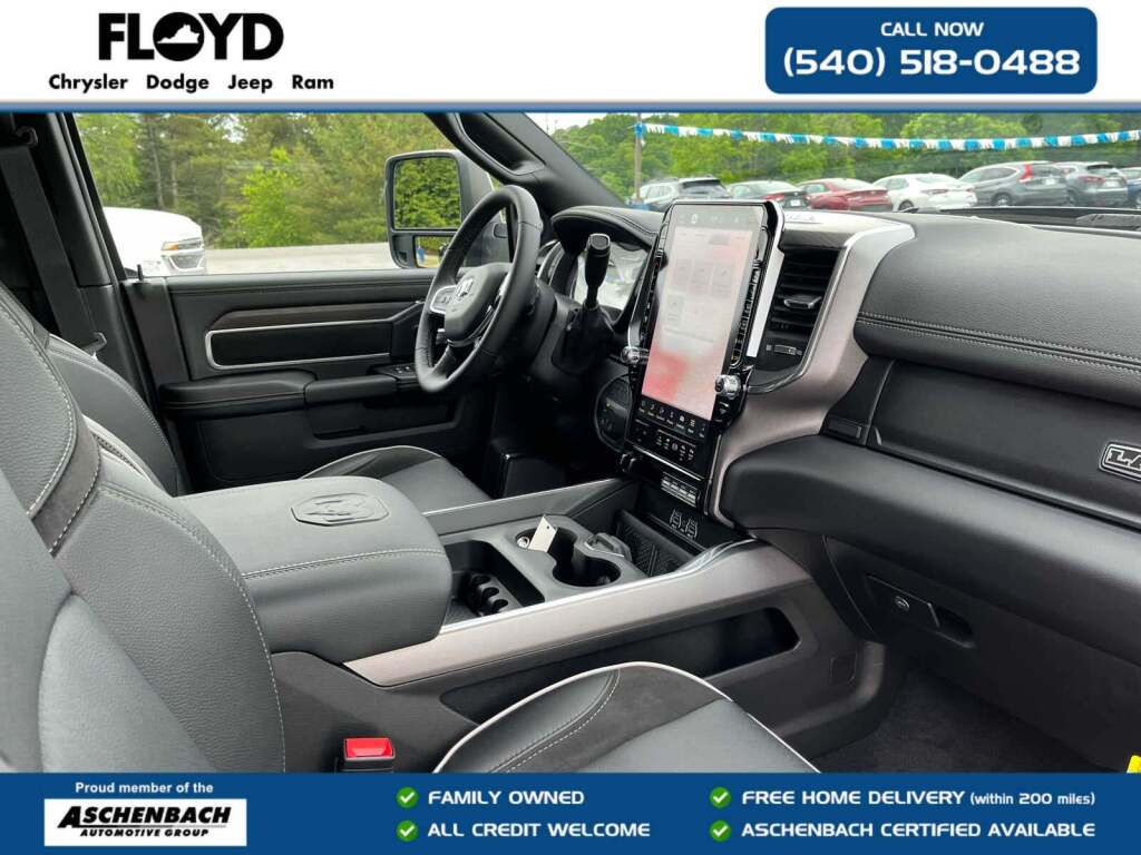 2026 Ram 3500 Laramie Crew Cab 4x4 8' Box