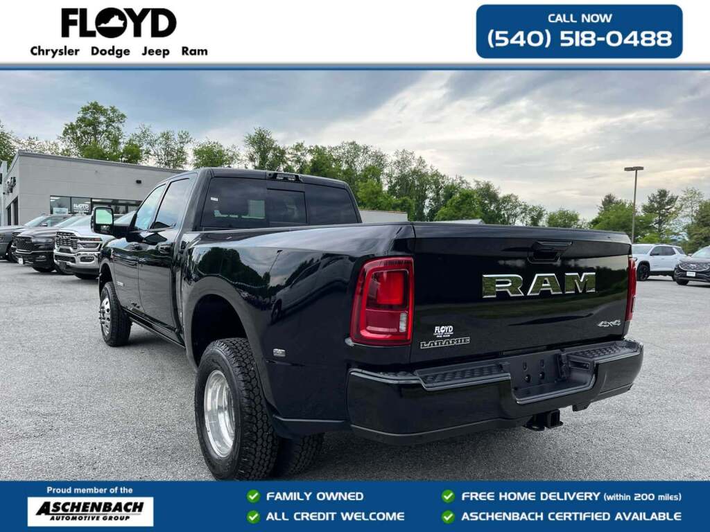 2026 Ram 3500 Laramie Crew Cab 4x4 8' Box