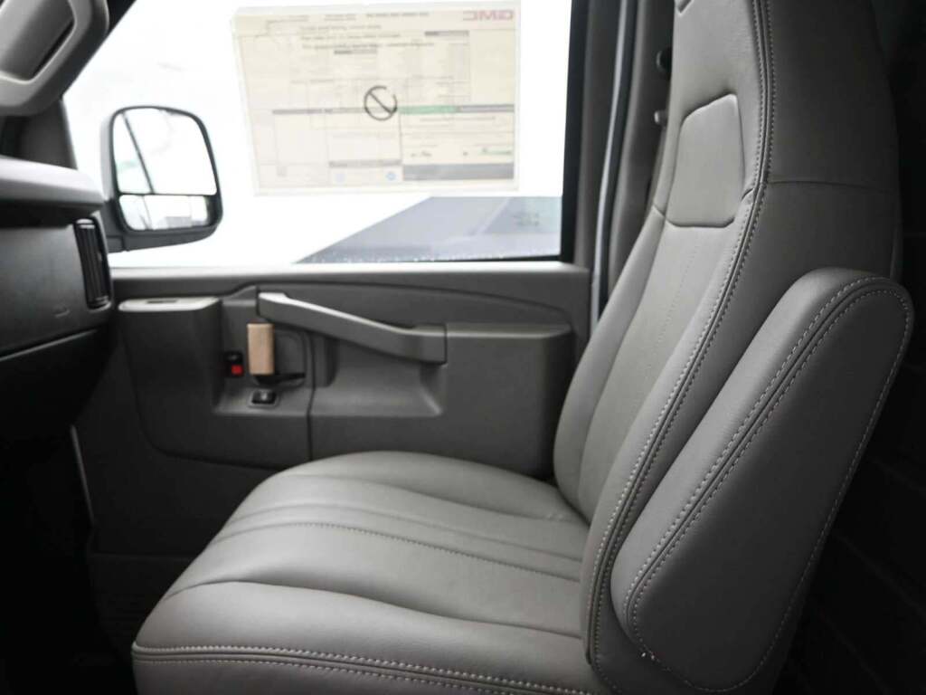 2025 GMC Savana Cargo RWD 2500 Regular Wheelbase Work Van