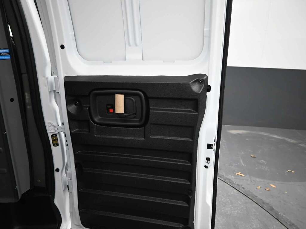 2025 GMC Savana Cargo RWD 2500 Regular Wheelbase Work Van