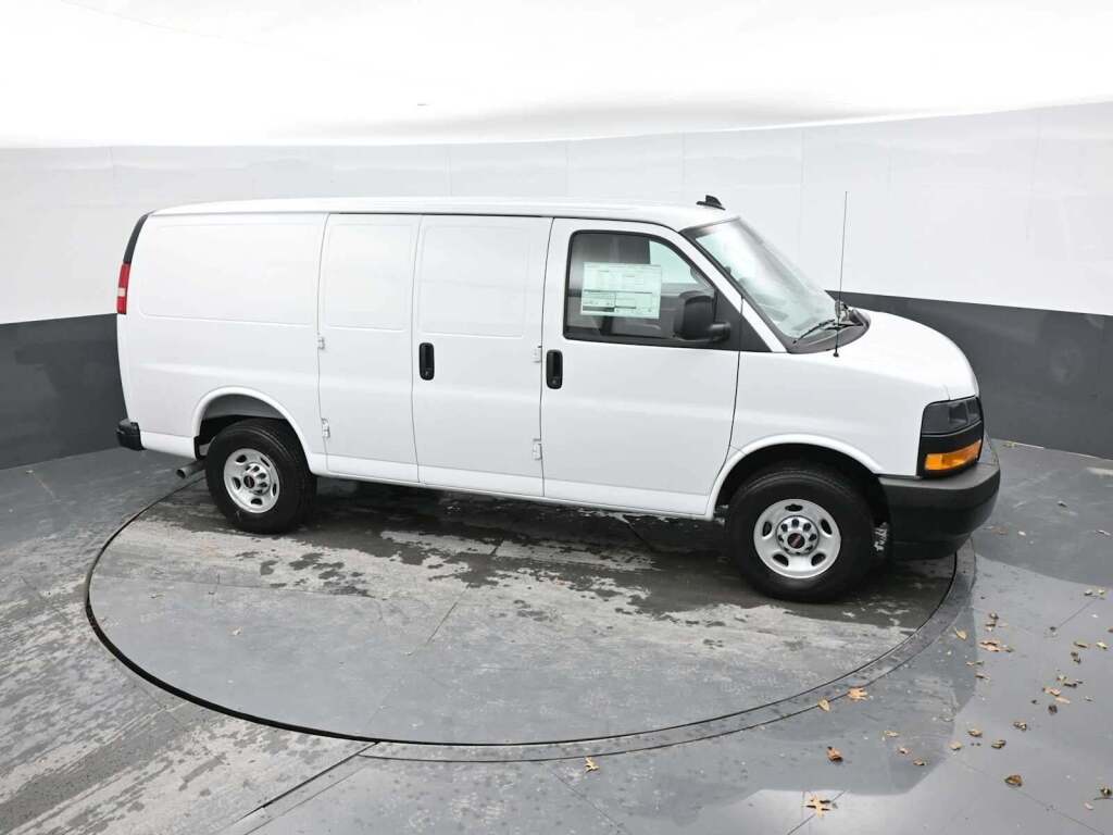 2025 GMC Savana Cargo RWD 2500 Regular Wheelbase Work Van