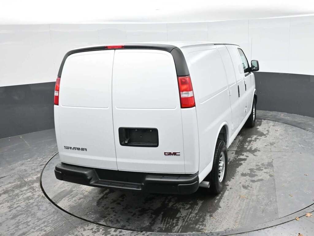 2025 GMC Savana Cargo RWD 2500 Regular Wheelbase Work Van