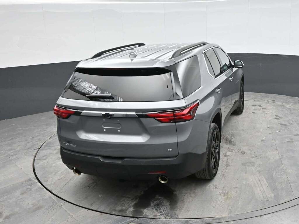 2023 Chevrolet Traverse FWD LT Cloth