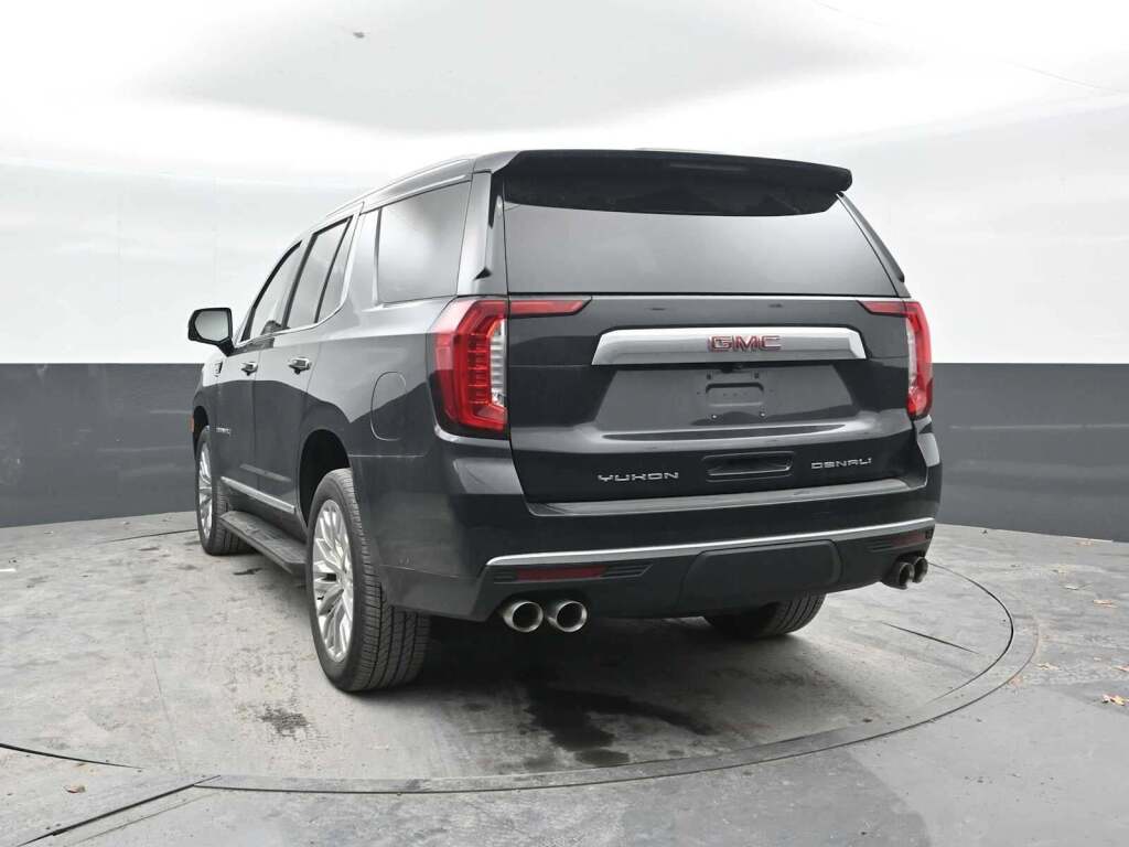2023 GMC Yukon 4WD Denali