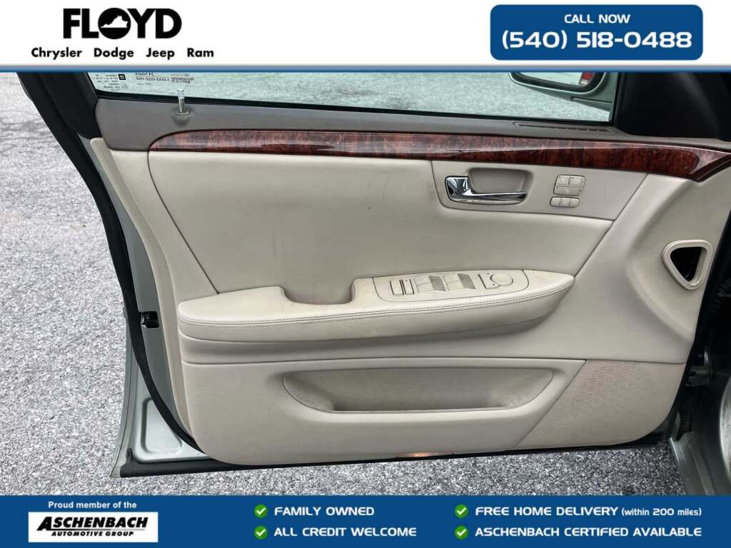 2006 Cadillac DTS Standard
