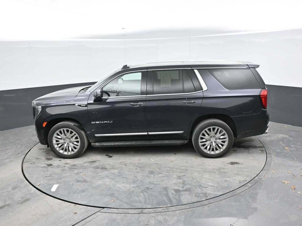 2023 GMC Yukon 4WD Denali