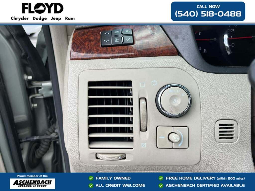 2006 Cadillac DTS Standard