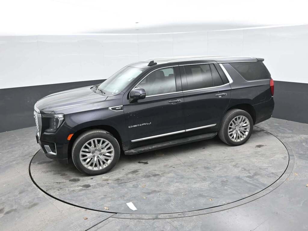 2023 GMC Yukon 4WD Denali