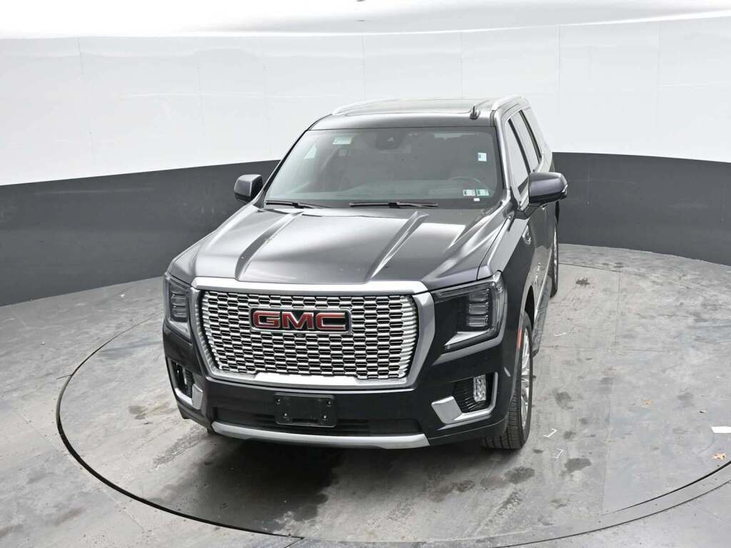 2023 GMC Yukon 4WD Denali
