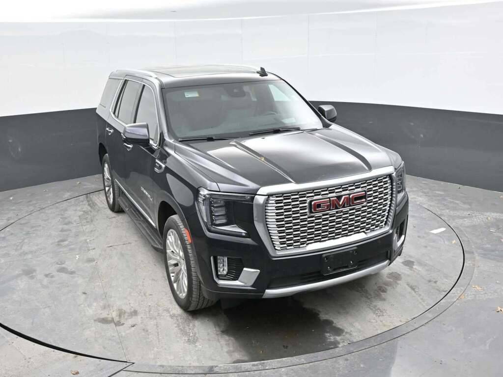 2023 GMC Yukon 4WD Denali