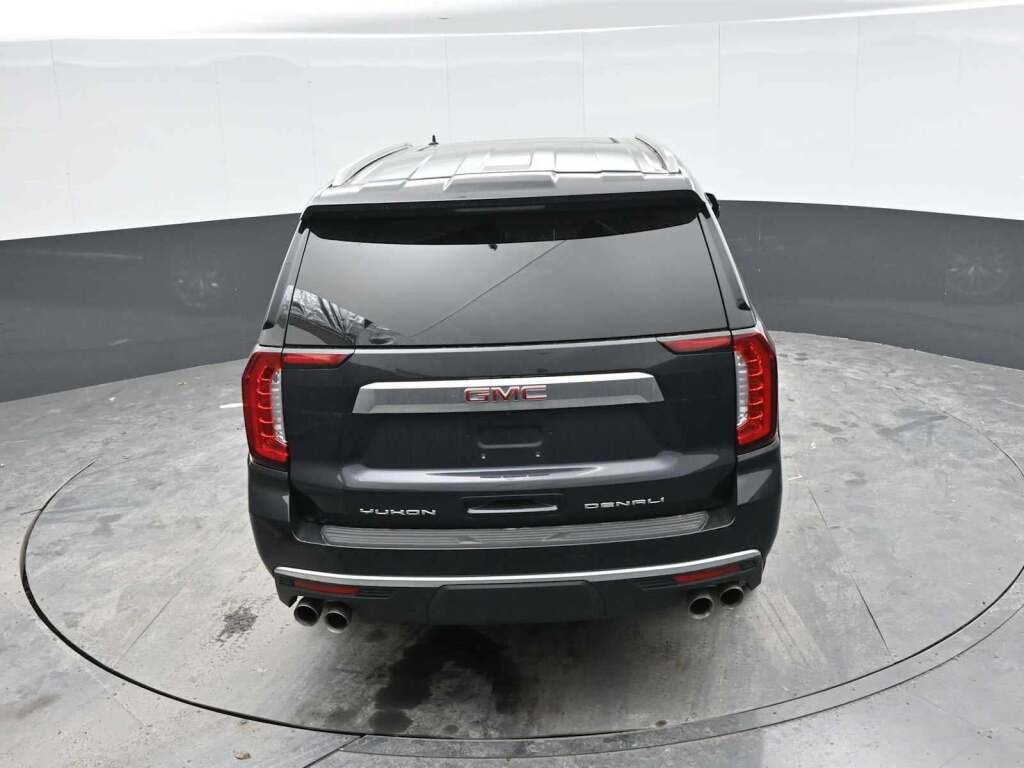 2023 GMC Yukon 4WD Denali