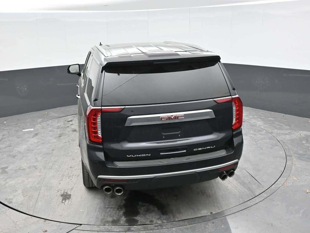 2023 GMC Yukon 4WD Denali