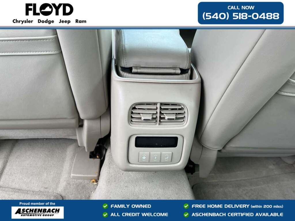 2006 Cadillac DTS Standard