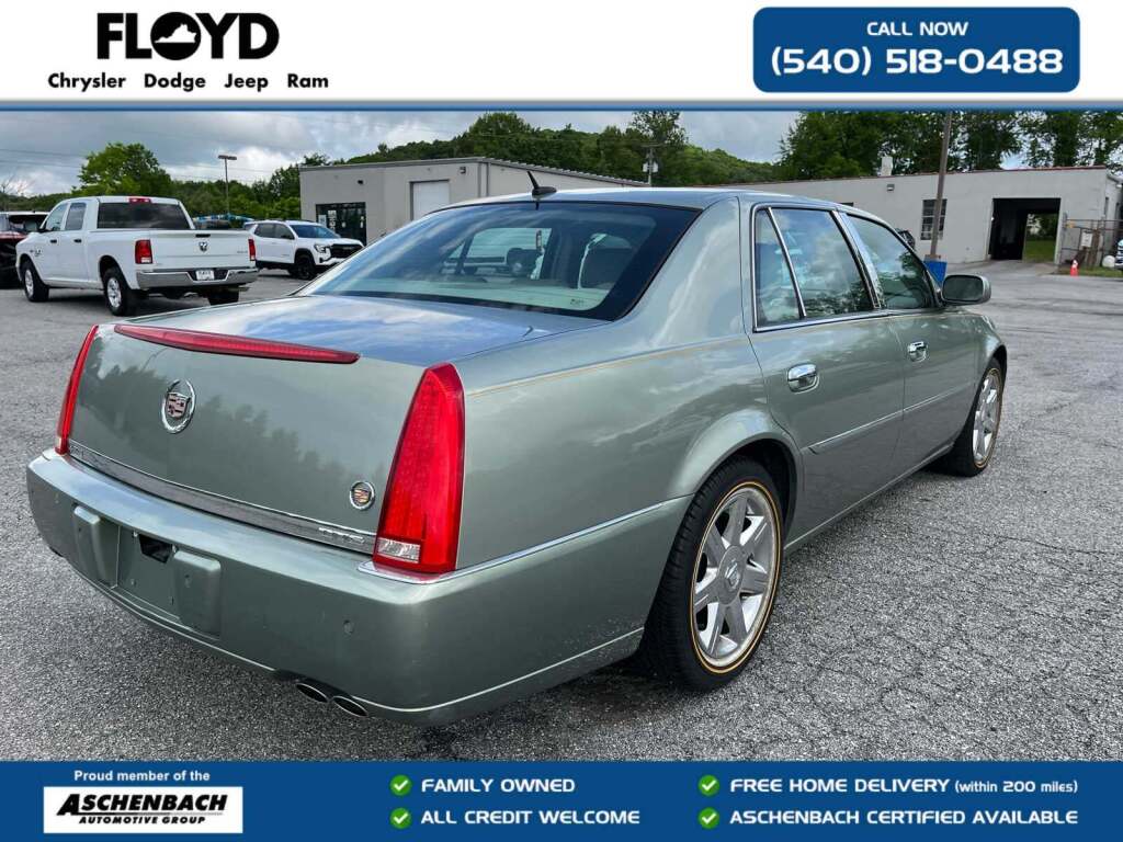 2006 Cadillac DTS Standard