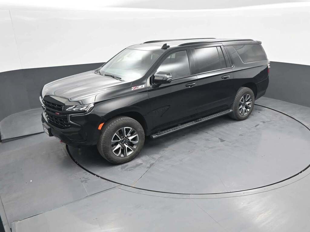 2024 Chevrolet Suburban 4WD Z71