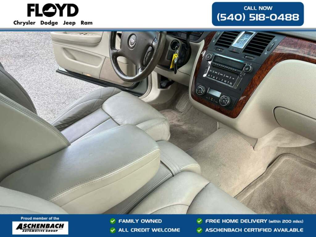 2006 Cadillac DTS Standard