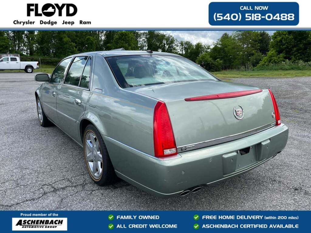 2006 Cadillac DTS Standard