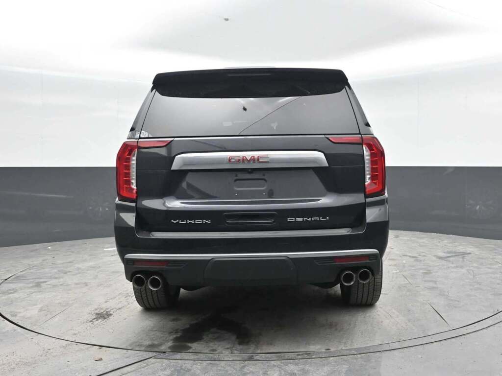 2023 GMC Yukon 4WD Denali