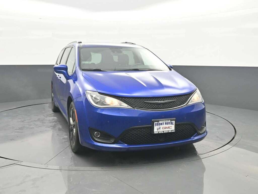 2019 Chrysler Pacifica Touring L Plus