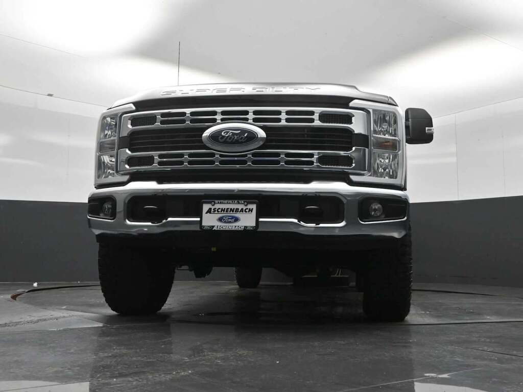 2026 Ford F-250 Super Duty XLT