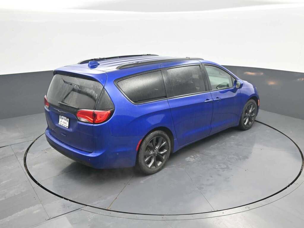 2019 Chrysler Pacifica Touring L Plus