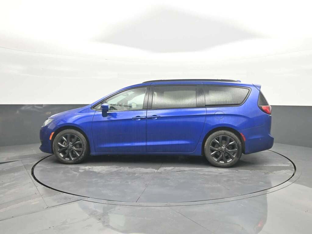 2019 Chrysler Pacifica Touring L Plus