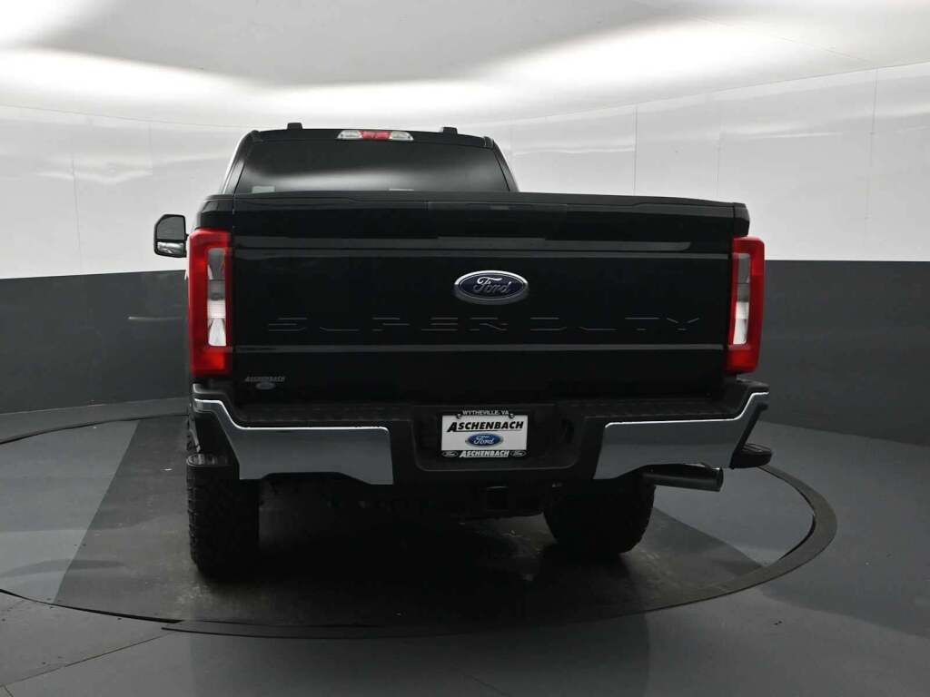 2026 Ford F-250 Super Duty XLT