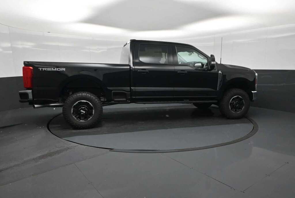 2026 Ford F-250 Super Duty XLT