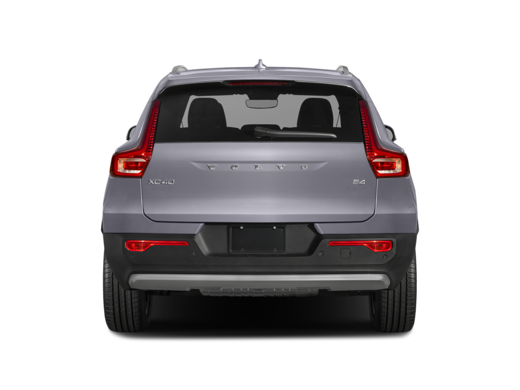 2023 Volvo XC40 B5 Plus Dark Theme