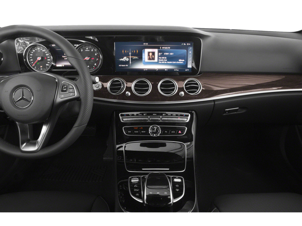 2019 Mercedes-Benz E 300 