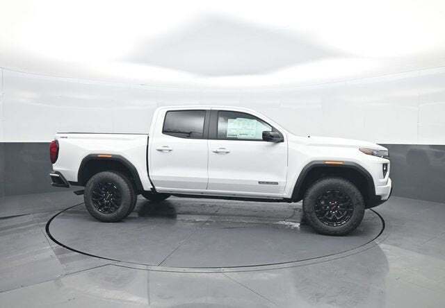 2026 GMC Canyon Elevation, 4WD
