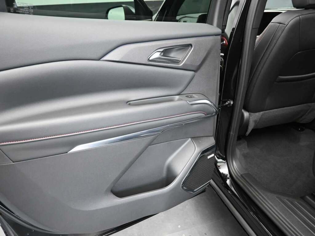 2026 Chevrolet Traverse AWD RS