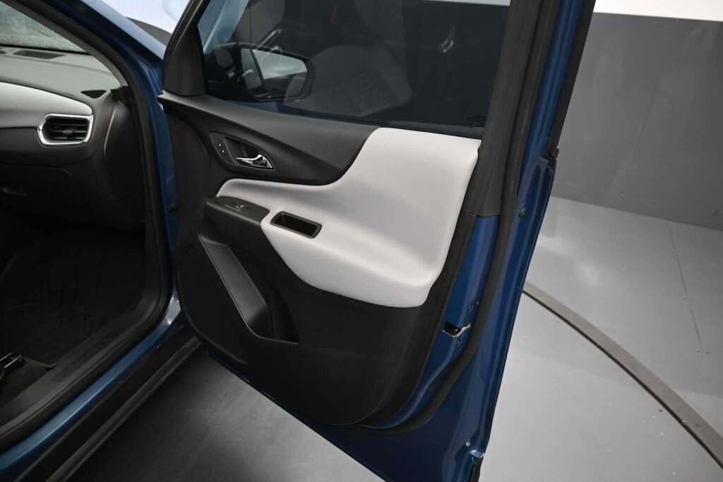 2024 Chevrolet Equinox AWD LS