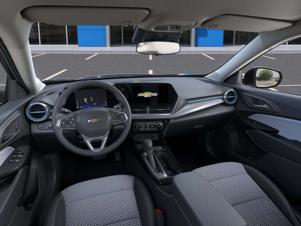 2026 Chevrolet Trax FWD LT