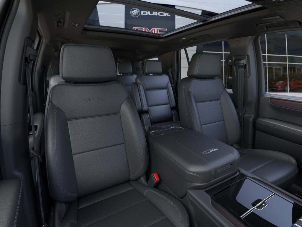 2026 GMC Yukon 4WD Denali