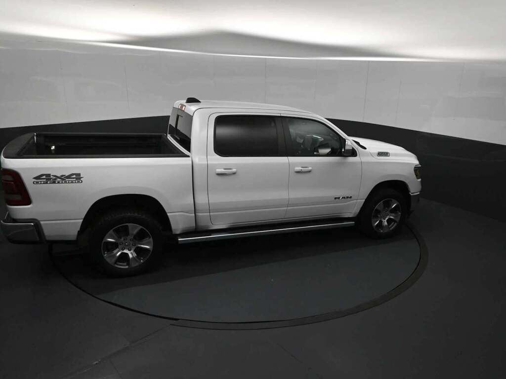 2024 Ram 1500 Laramie Crew Cab 4x4 5'7" Box