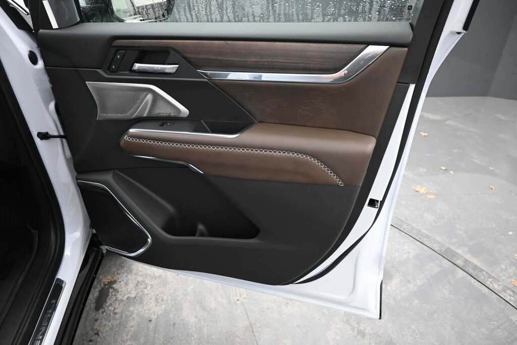 2026 GMC Acadia Denali Ultimate AWD