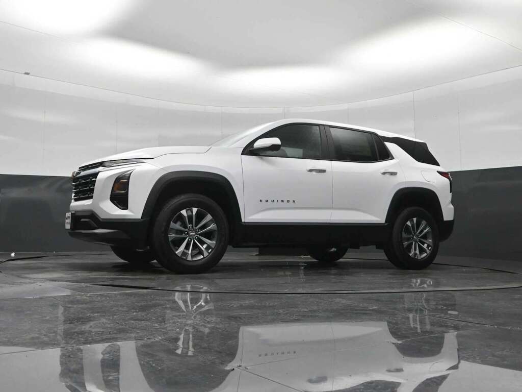 2026 Chevrolet Equinox FWD LT