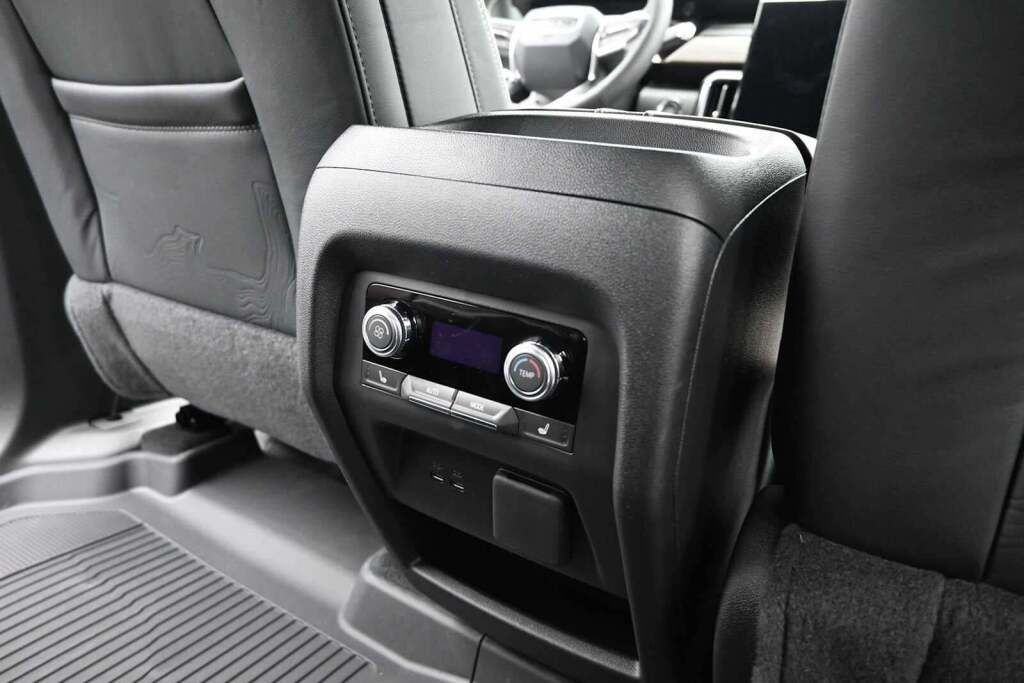 2026 GMC Acadia Denali Ultimate AWD