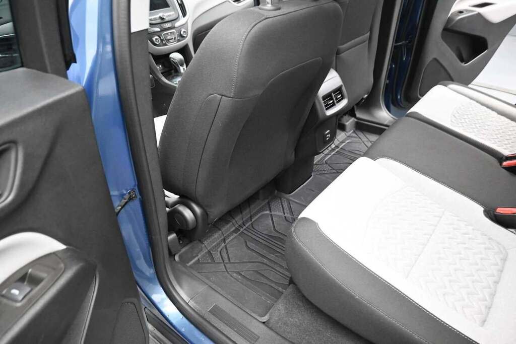 2024 Chevrolet Equinox AWD LS