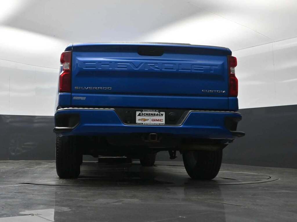 2022 Chevrolet Silverado 1500 Custom
