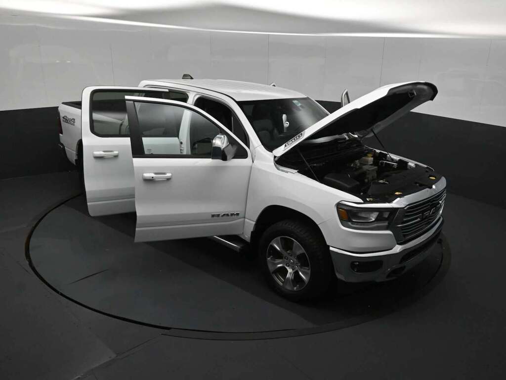 2024 Ram 1500 Laramie Crew Cab 4x4 5'7" Box