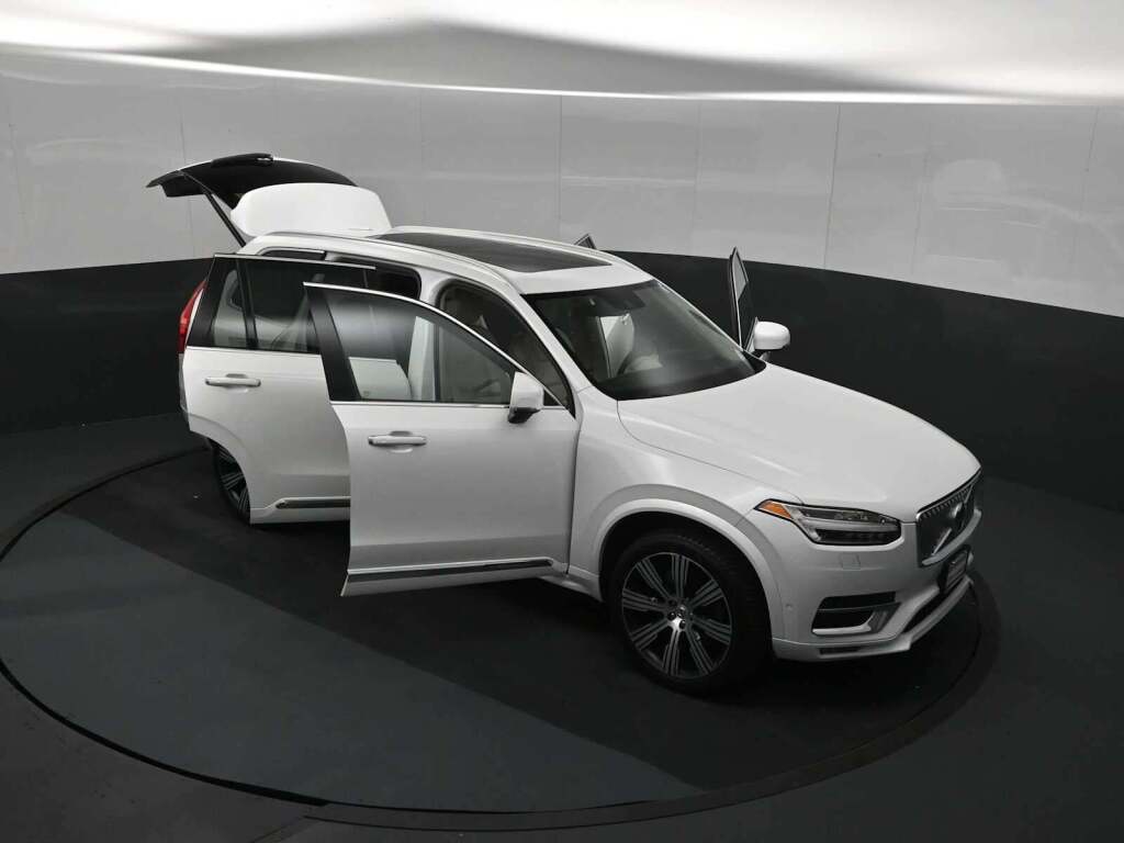 2020 Volvo XC90 T6 Inscription 6 Passenger