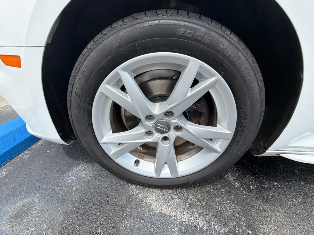 2018 Audi A4 2.0T ultra Premium