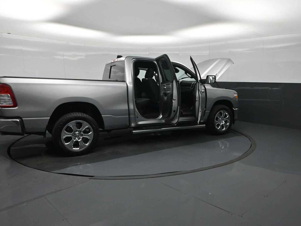 2021 Ram 1500 Big Horn Quad Cab 4x4 6'4" Box