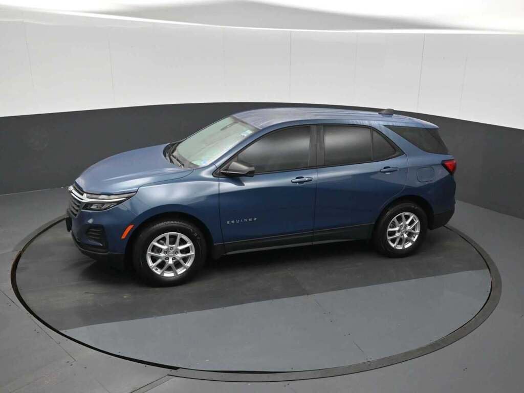 2024 Chevrolet Equinox AWD LS