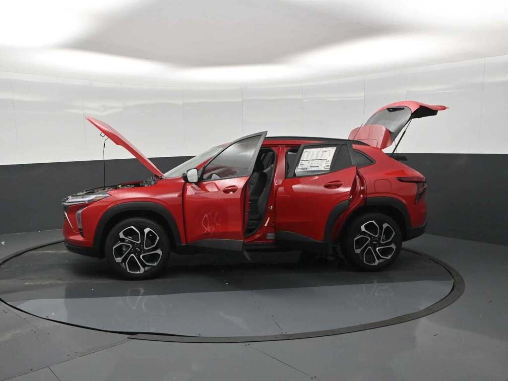 2026 Chevrolet Trax FWD 2RS