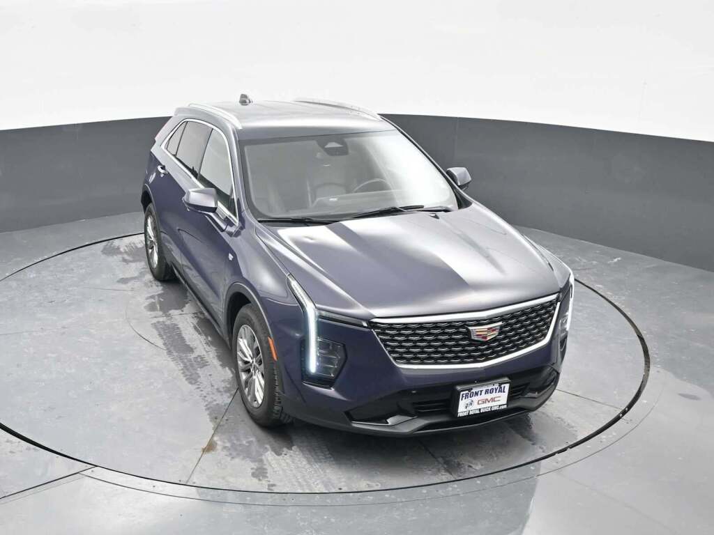 2024 Cadillac XT4 AWD Premium Luxury